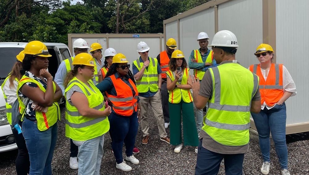 Delegation From the Caribbean Canada Leaders at Dgdc Site